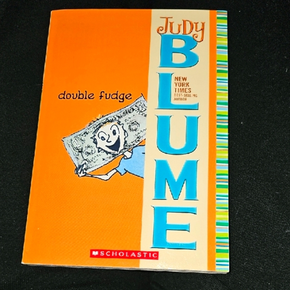 Scholastic Judy Blume- Double Fudge Book. New York Times. Best Selling Author.
